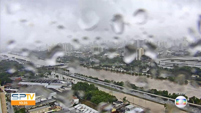 Caos em São Paulo fazem Globo, SBT e Band derrubarem suas programações normais