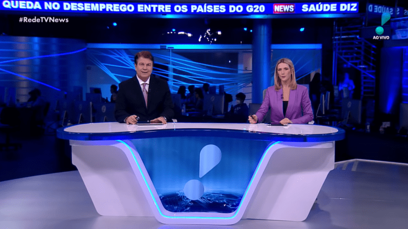 Sem Lacombe, “RedeTV! News” bate recorde de audiência em novo horário